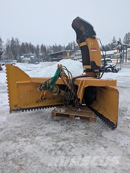   その他道路と除雪の機械