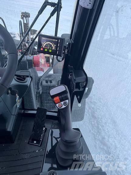 Yanmar V7 ホイールローダー・タイヤショベル