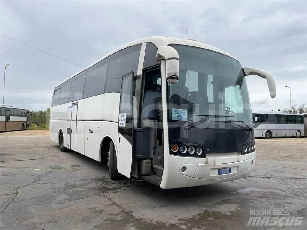 Volvo B12 観光バス