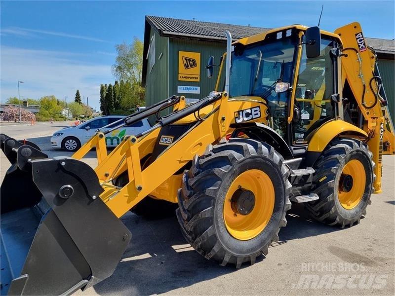 JCB 4 CX PRO AEC バックホーローダー
