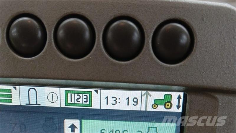 John Deere 7530 トラクター