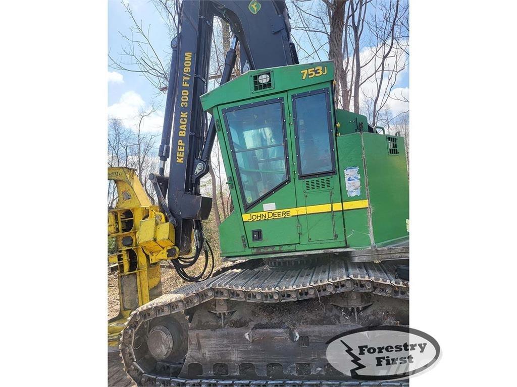 John Deere 753J フェラーバンチャー