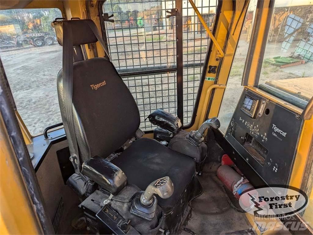 Tigercat 610E スキッダー