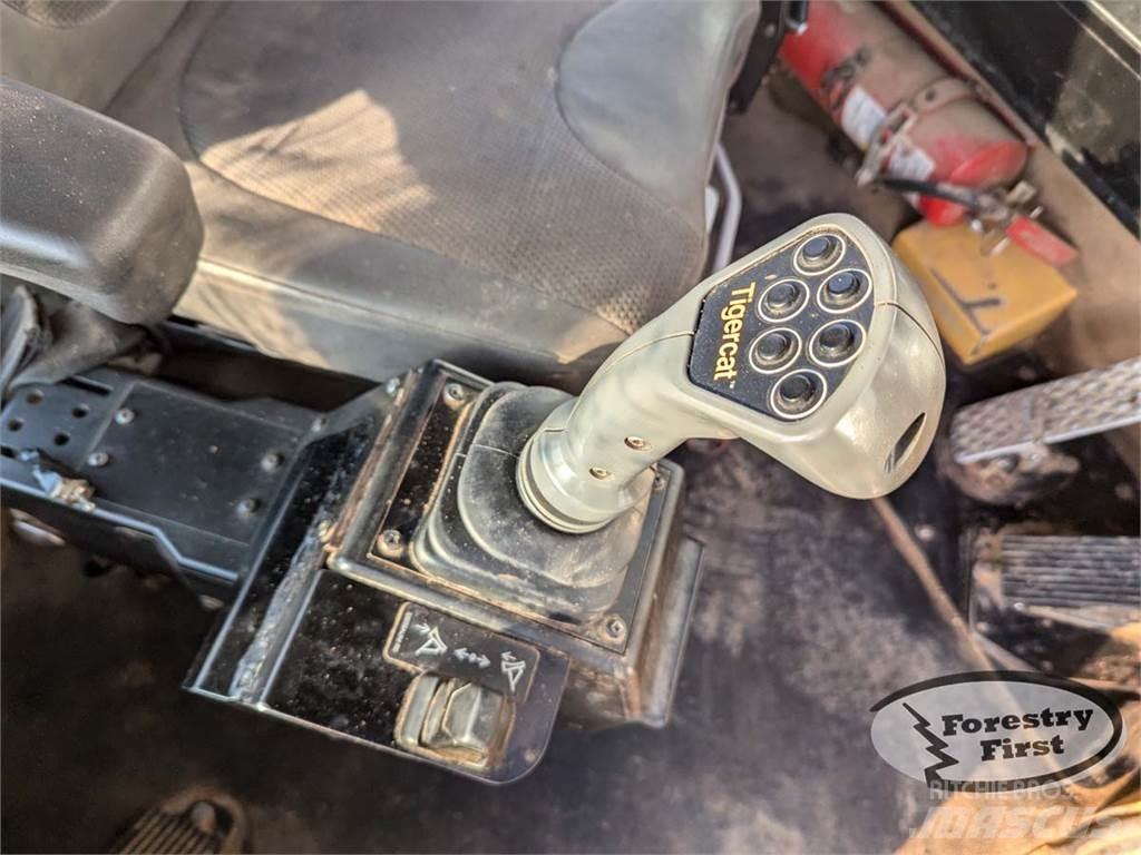 Tigercat 620E スキッダー