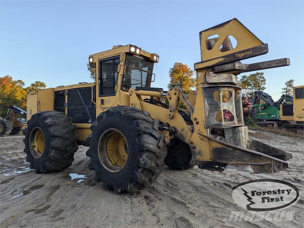 Tigercat 720G フェラーバンチャー