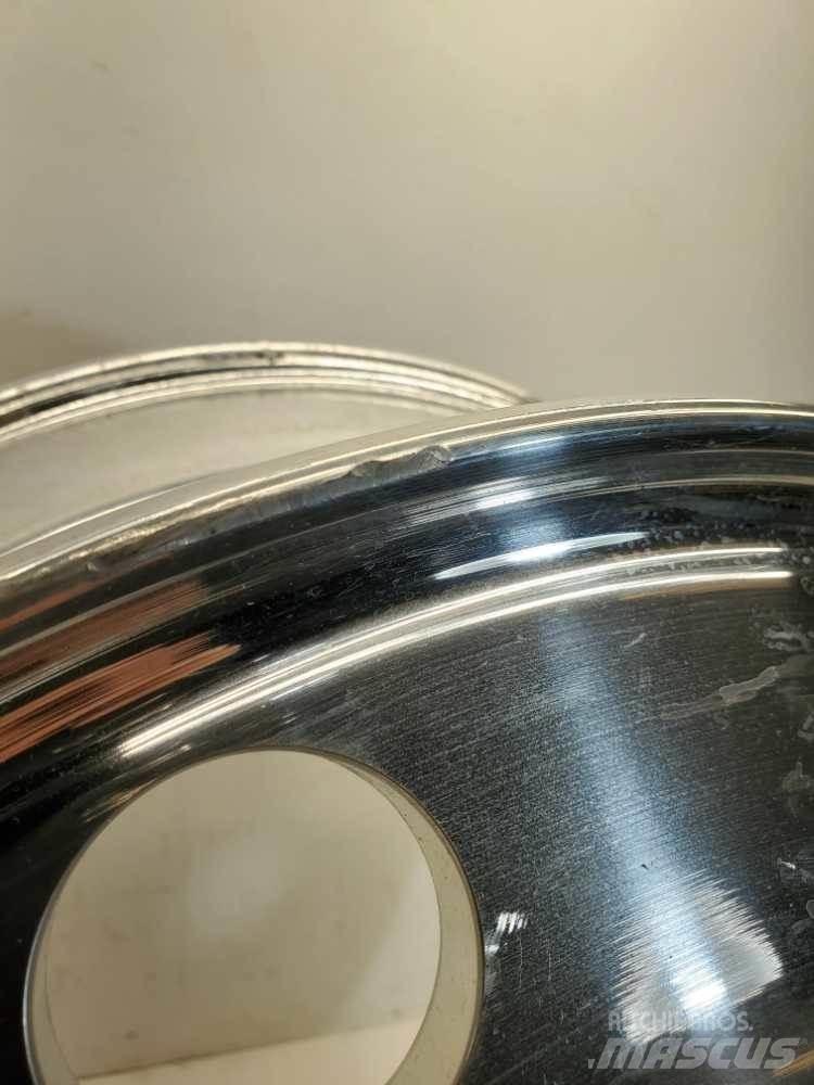  Accuride タイヤ、ホイル、リム