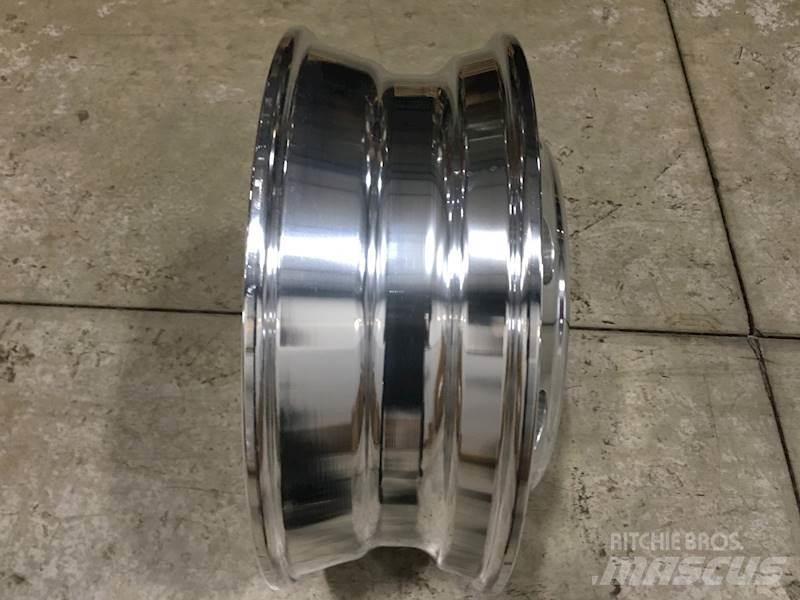  Accuride タイヤ、ホイル、リム