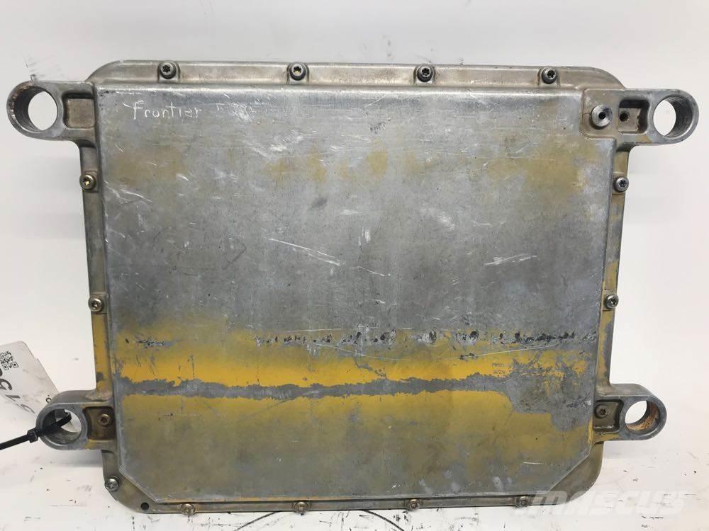 CAT 40 Pin トラック・トレーラー - 　その他