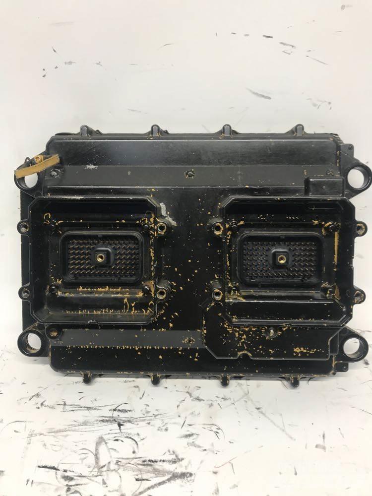 CAT 70 Pin トラック・トレーラー - 　その他