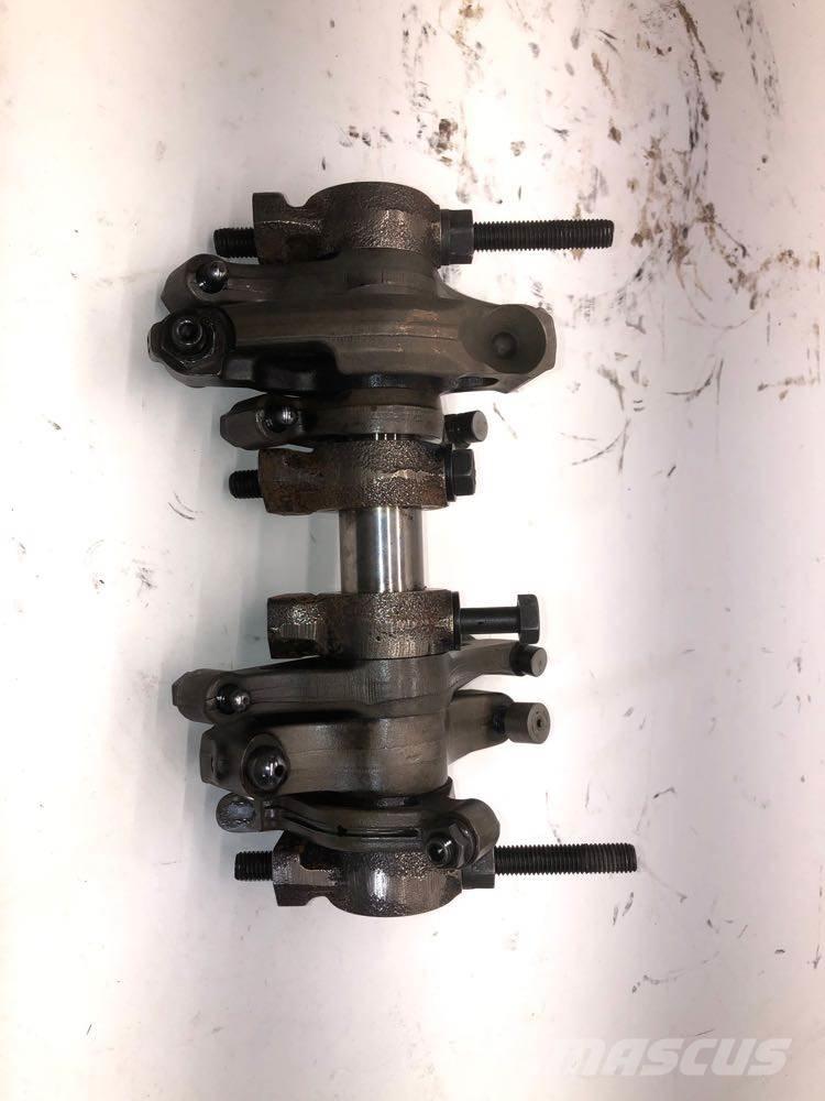 CAT C13 トラック・トレーラー - 　その他