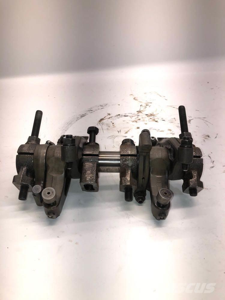 CAT C13 トラック・トレーラー - 　その他