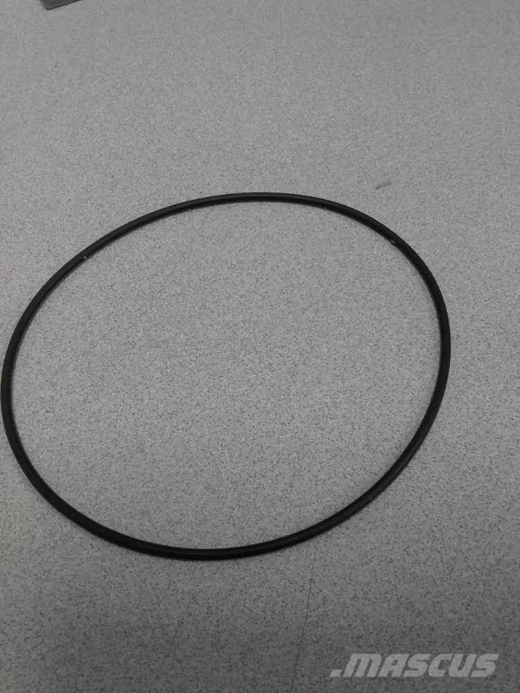 CAT C13 トラック・トレーラー - 　その他