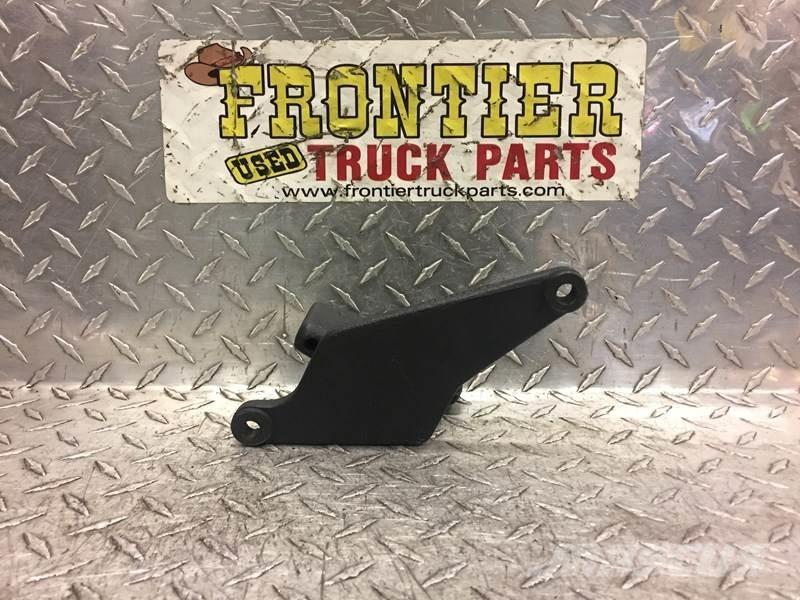 CAT C15 トラック・トレーラー - 　その他