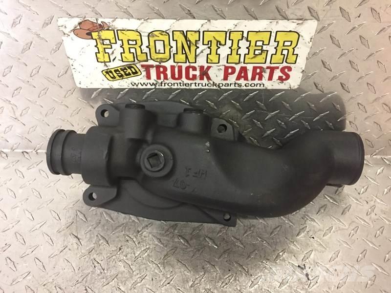 CAT C15 トラック・トレーラー - 　その他