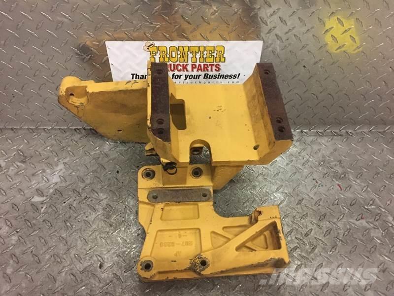 CAT C15 トラック・トレーラー - 　その他