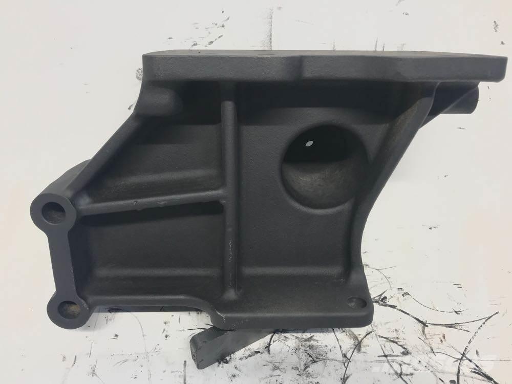 CAT C15 トラック・トレーラー - 　その他