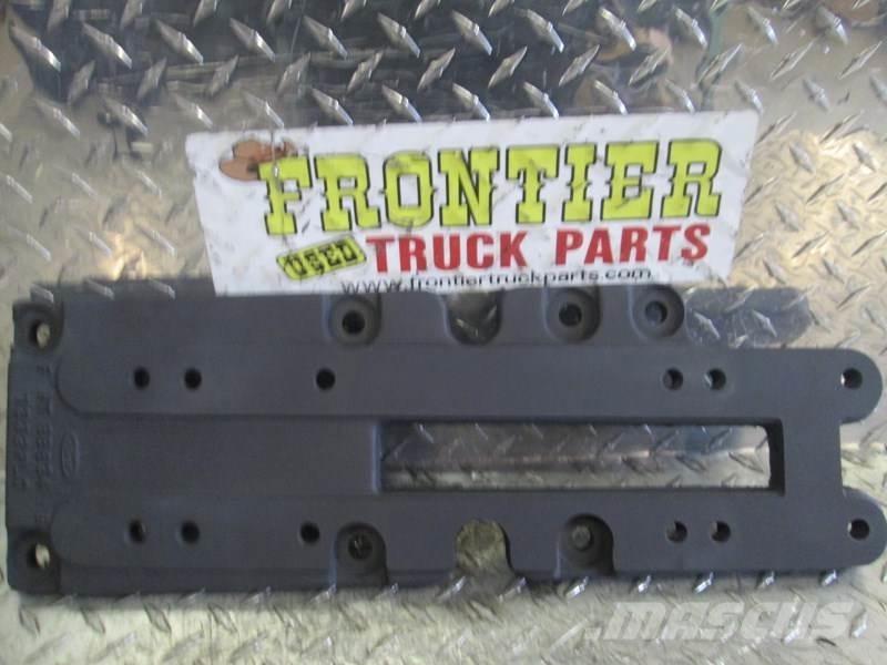 CAT CAT トラック・トレーラー - 　その他