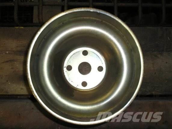 Cummins  トラック・トレーラー - 　その他