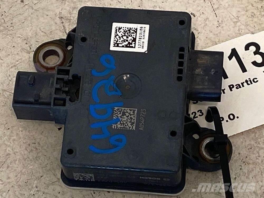 Cummins  トラック・トレーラー - 　その他