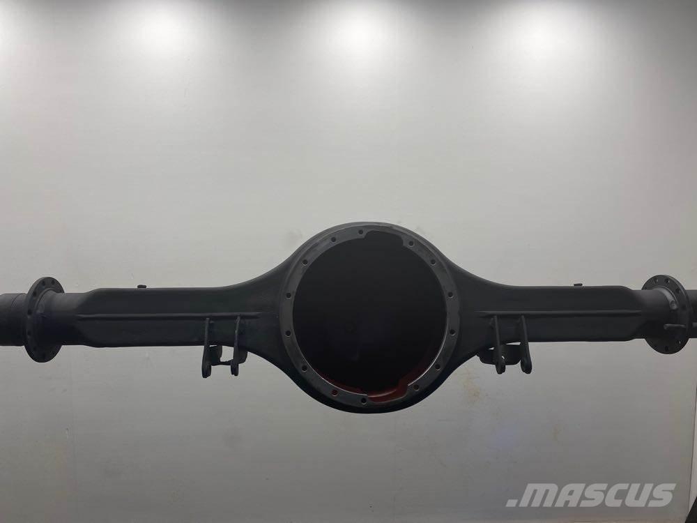  Dana S-135 アクスル