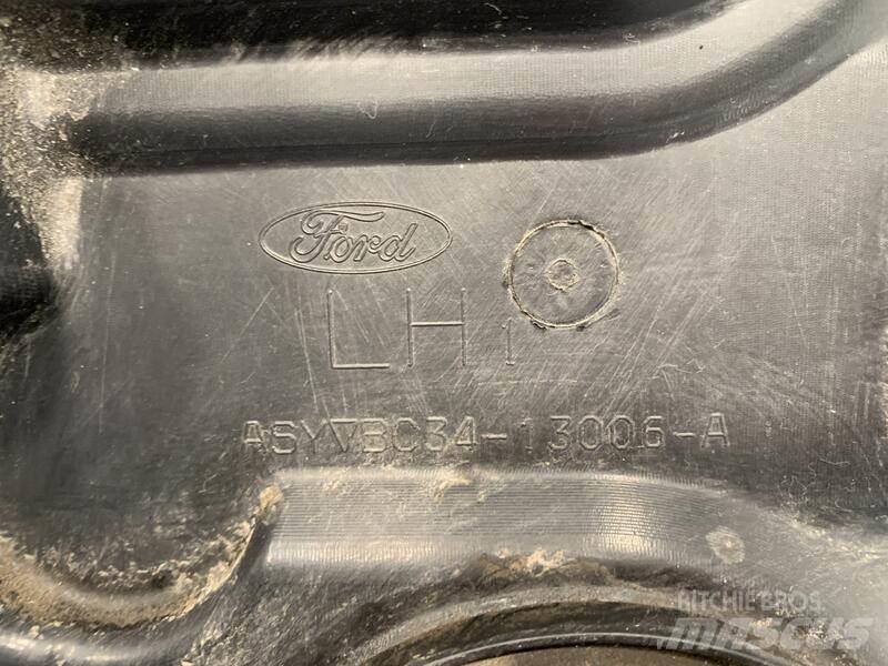 Ford F-550 電子機器