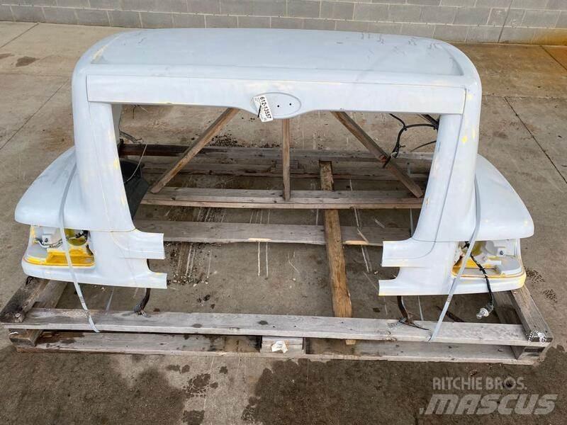 Ford L8501 キャビン及び内装