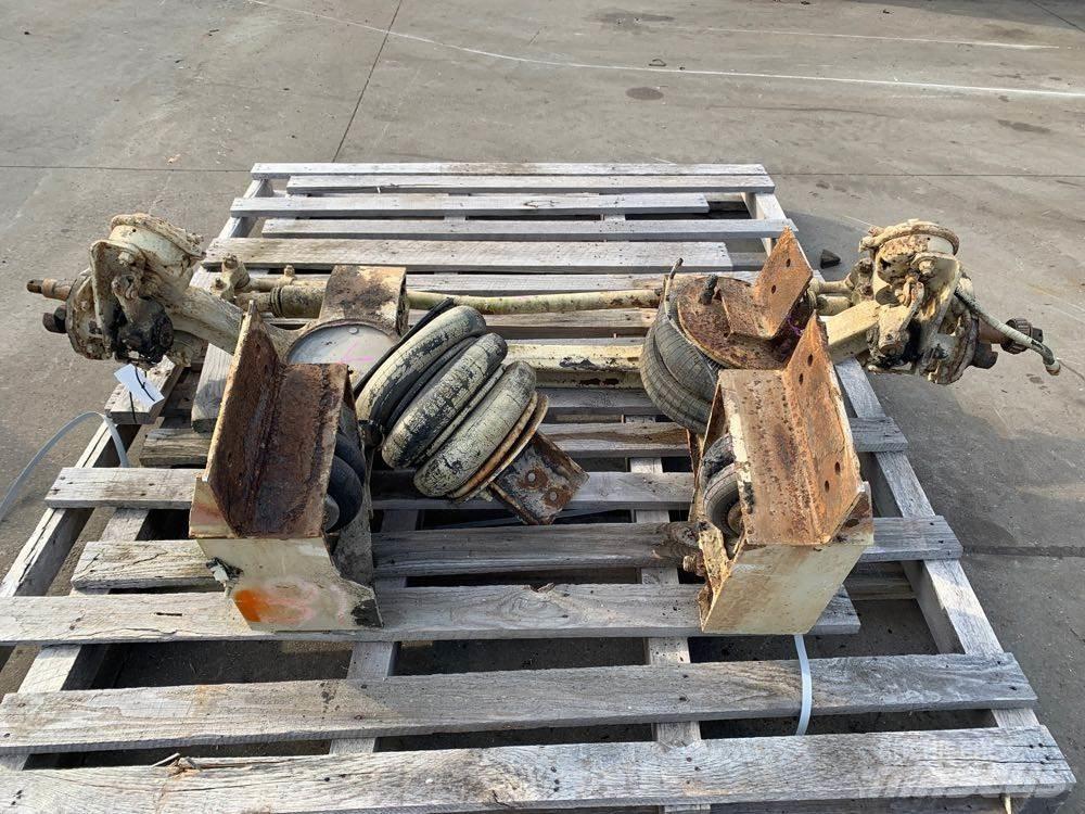  Lift Axle アクスル