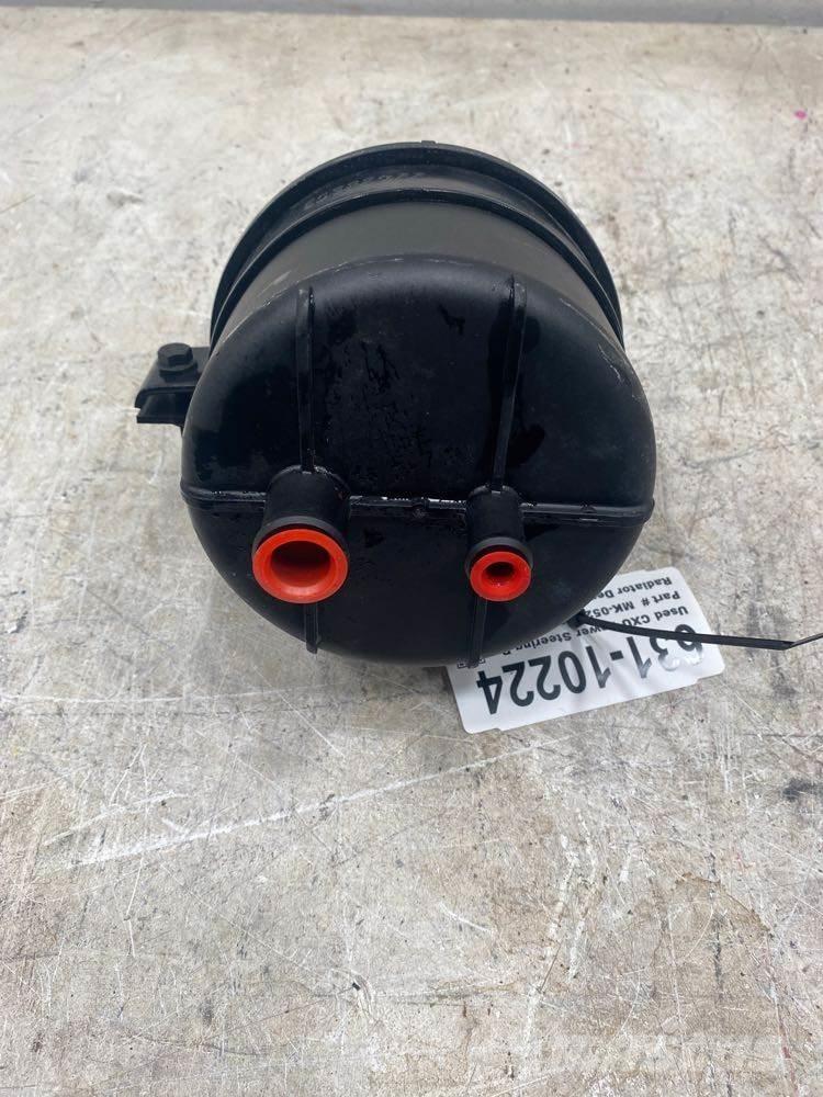Mack CXU 電子機器