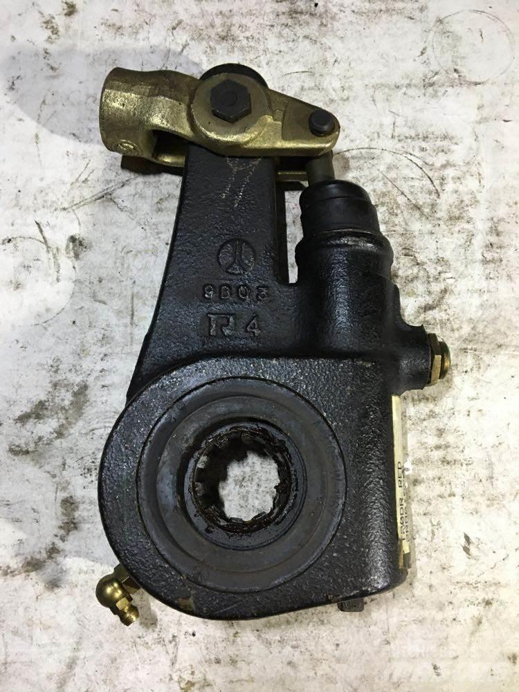 Meritor  ブレーキ