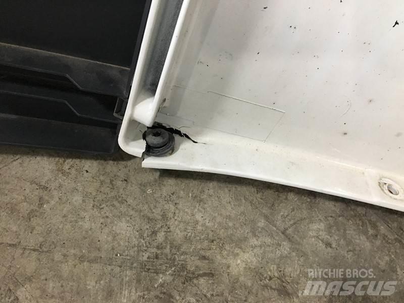 Volvo VNL キャビン及び内装