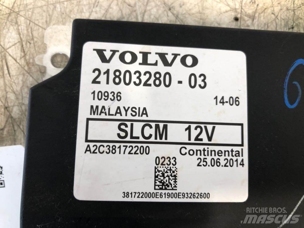 Volvo VNL キャビン及び内装