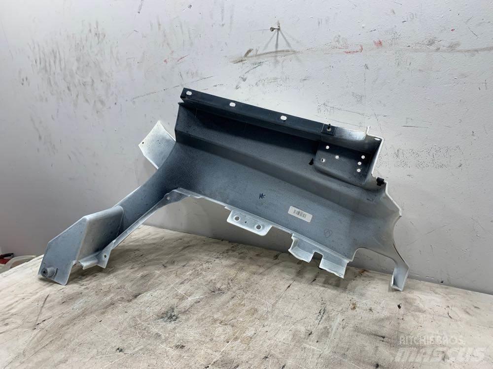 Volvo VNL キャビン及び内装