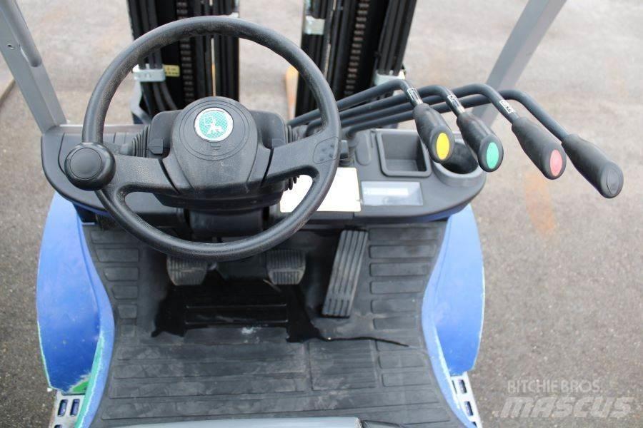 Cesab M 325 D ディーゼル・軽油