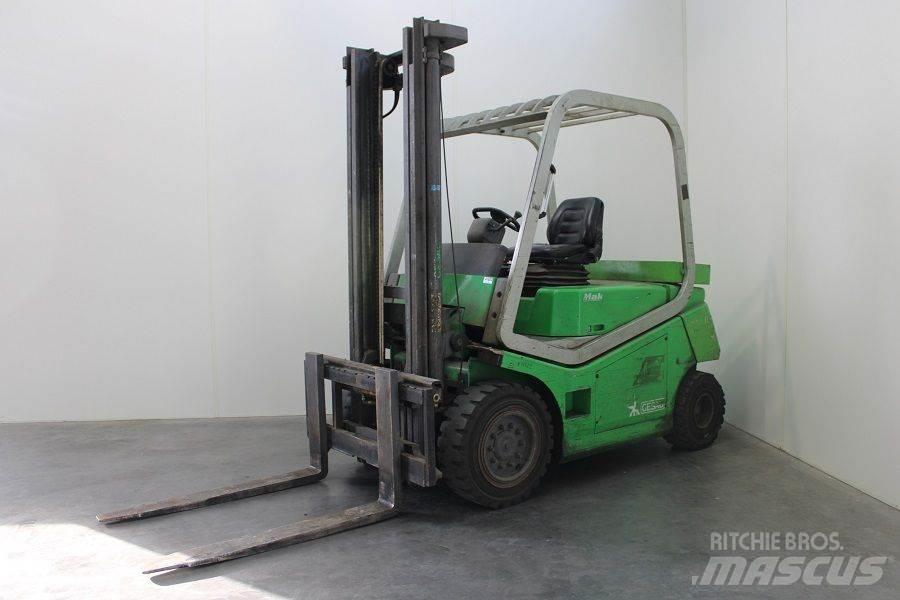 Cesab MAK 400 バッテリーフォークリフト