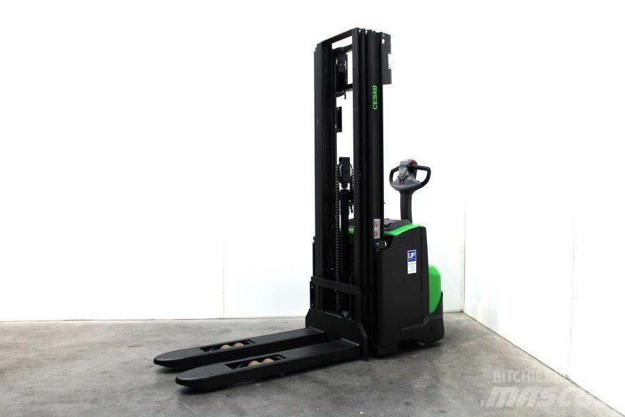 Cesab S 214 / 445 ウォーキンフォークリフト