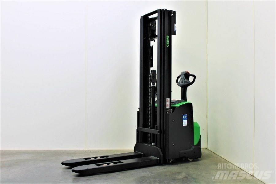 Cesab S 214 L / 445 ウォーキンフォークリフト