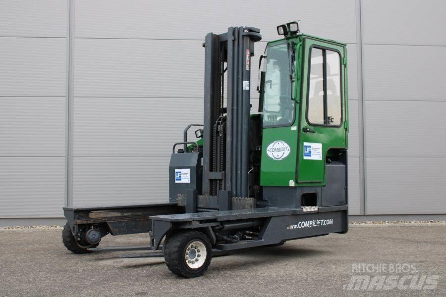 Combilift C 4500 サイドローダー