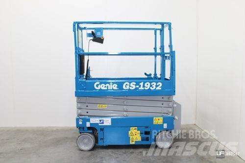 Genie GS 1932 シザースリフト