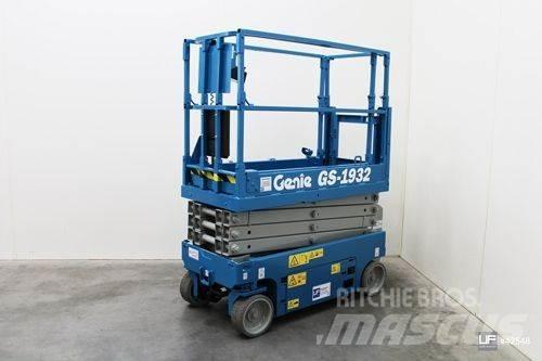 Genie GS 1932 シザースリフト
