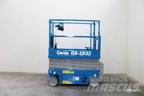 Genie GS 1932 シザースリフト
