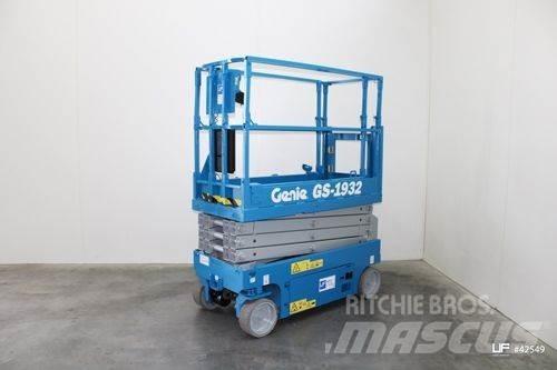 Genie GS 1932 シザースリフト