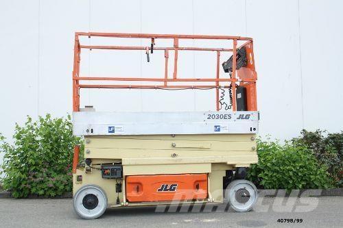 JLG 2030 ES シザースリフト