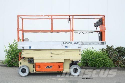 JLG 2030 ES シザースリフト