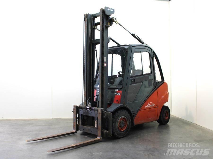 Linde H 25 D ディーゼル・軽油