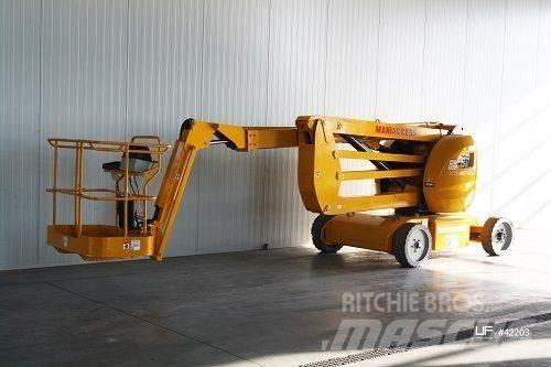 Manitou 170 AETJ ブームリフト　屈伸型