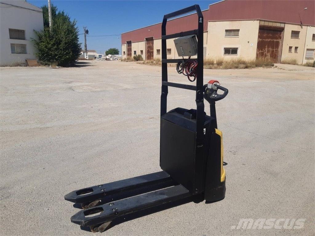 Hyster P1.6 マテリアルハンドリング-その他