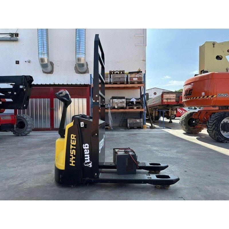 Hyster P2.0 ハンド　パレットトラック