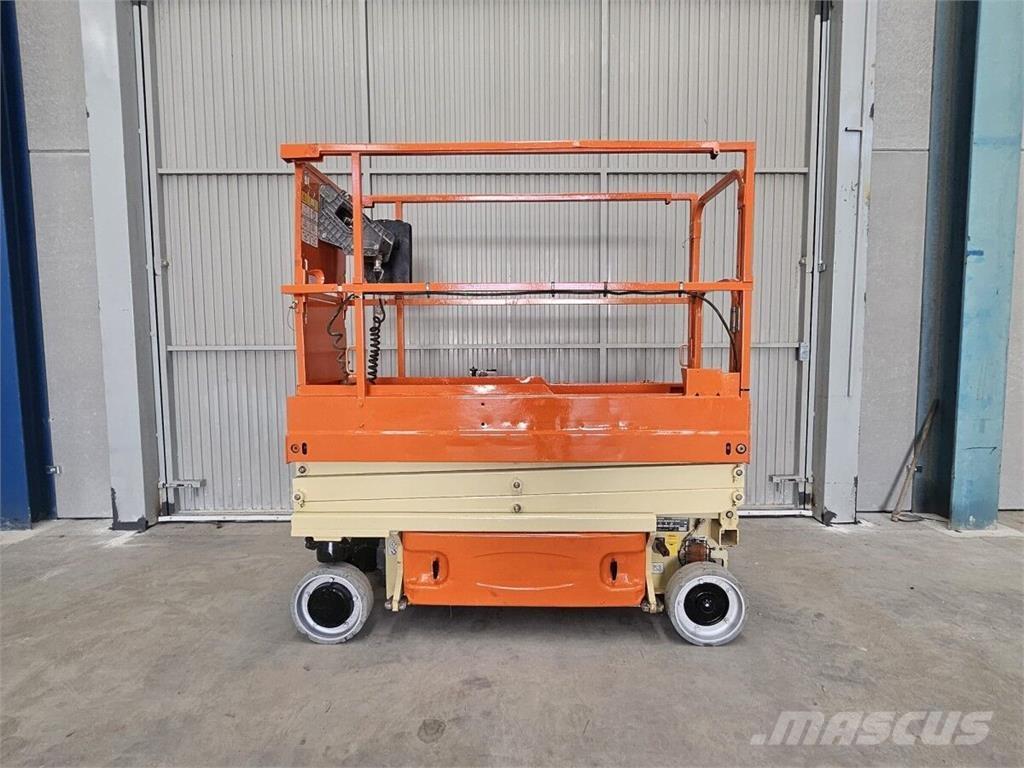JLG 1930 ES シザースリフト