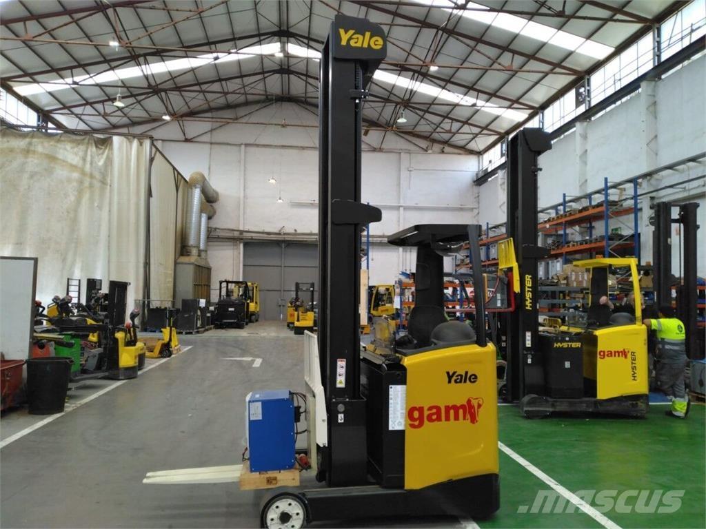 Yale MR14 リーチフォークリフト