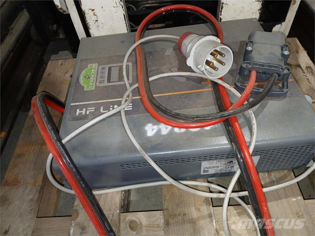 Yale MR16H リーチフォークリフト